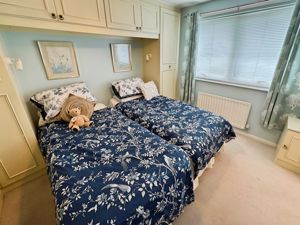 Photo 7- click for photo gallery